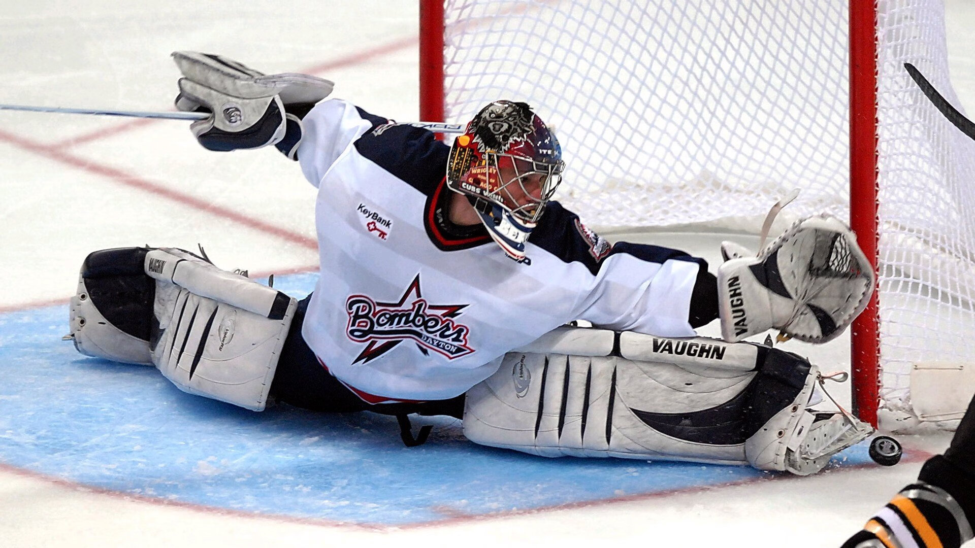 CBA常规赛转会风云：山东泰山盯上锋线强援，赵继伟或成交易筹码